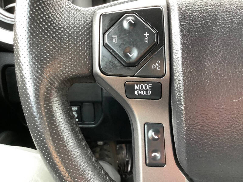 2022 Toyota Tacoma TRD Off-Road