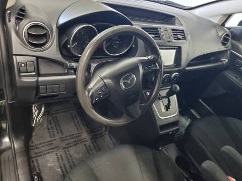 2013 Mazda MAZDA5 Sport