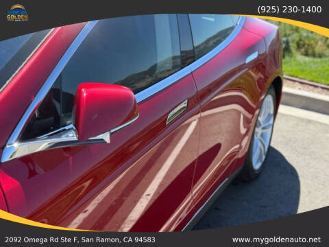 2015 Tesla Model S 85