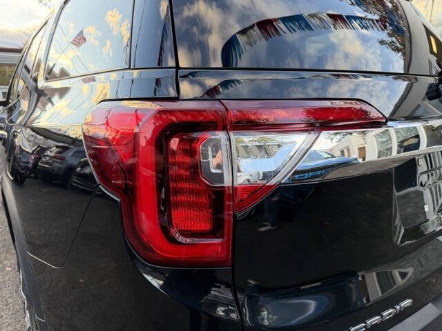 2021 GMC Acadia SLT