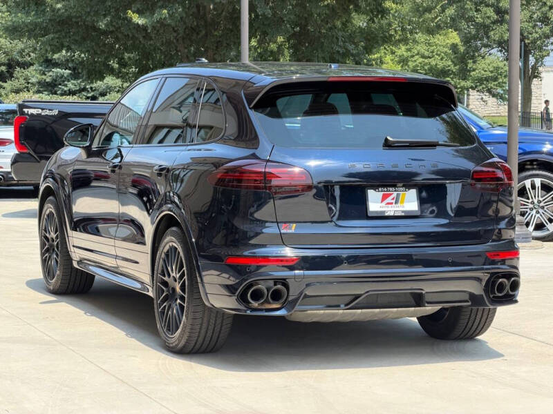 2016 Porsche Cayenne GTS