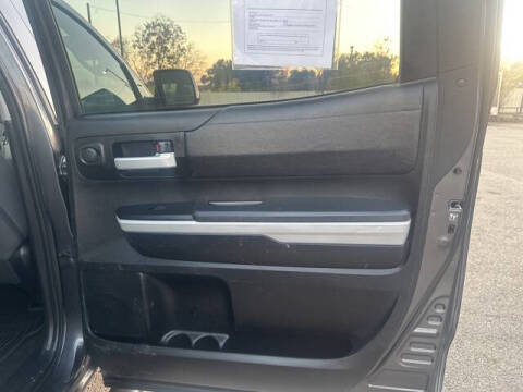 2019 Toyota Tundra SR5