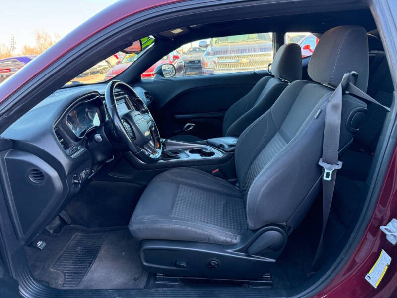 2019 Dodge Challenger SXT