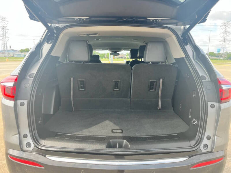 2020 Buick Enclave Essence