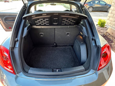 2015 Volkswagen Beetle 1.8T PZEV