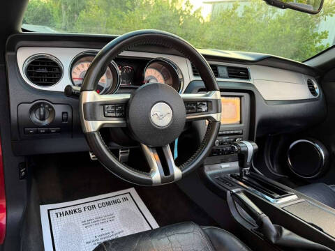 2012 Ford Mustang V6 Premium