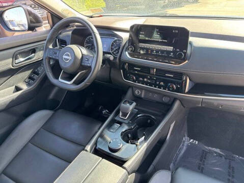 2023 Nissan Rogue SL
