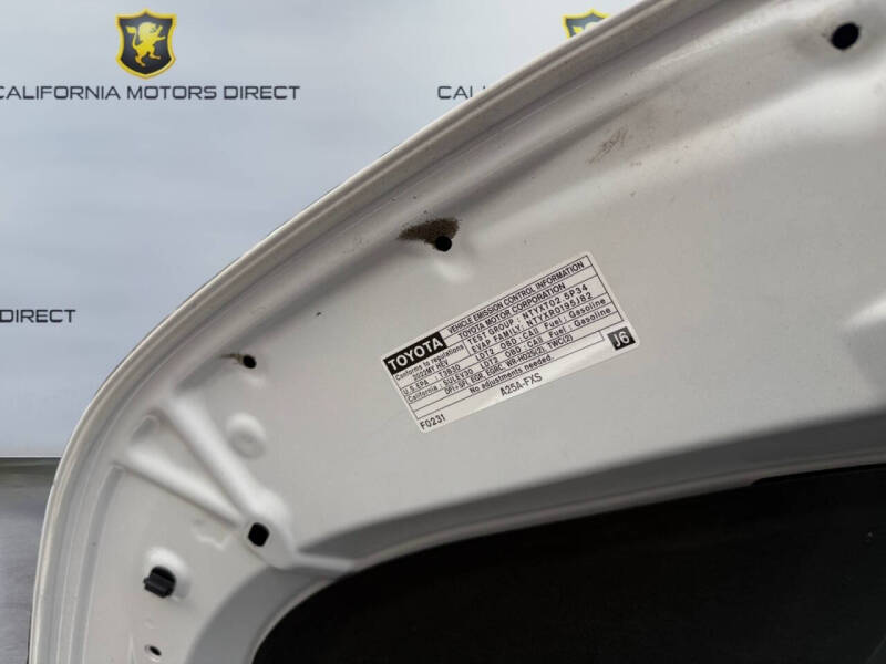 2022 Toyota Sienna LE 8-Passenger