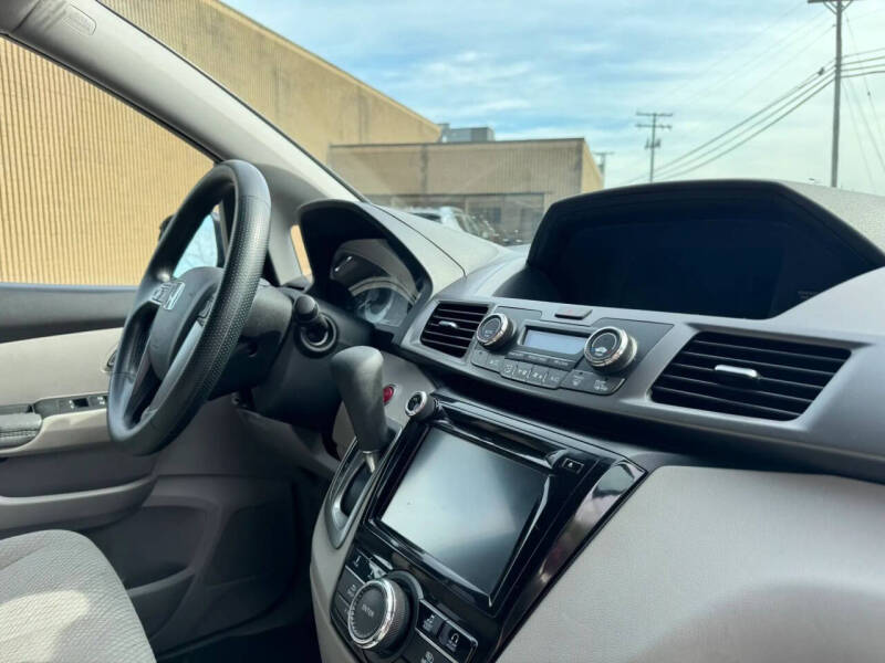 2016 Honda Odyssey SE