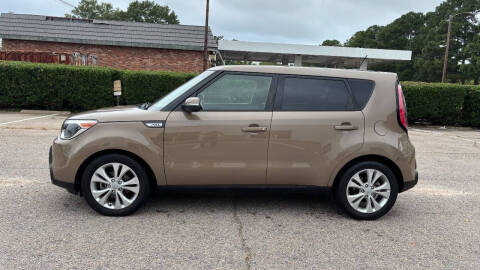2014 Kia Soul +