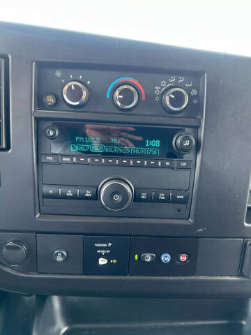 2021 Chevrolet Express 2500