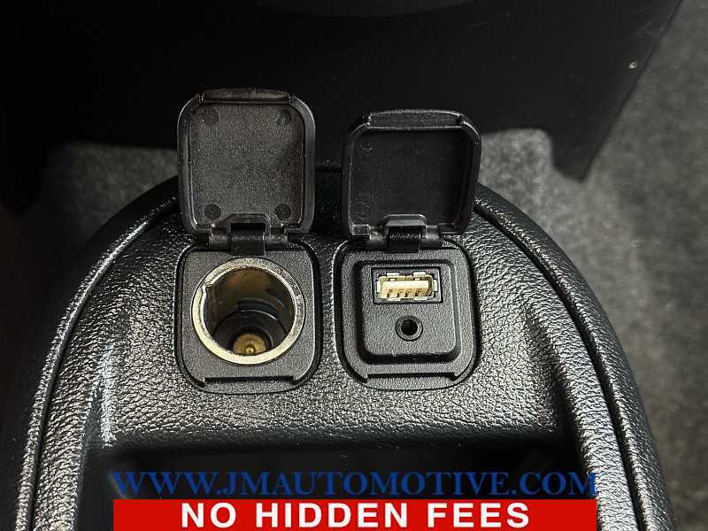 2013 Mazda MAZDA2 Sport