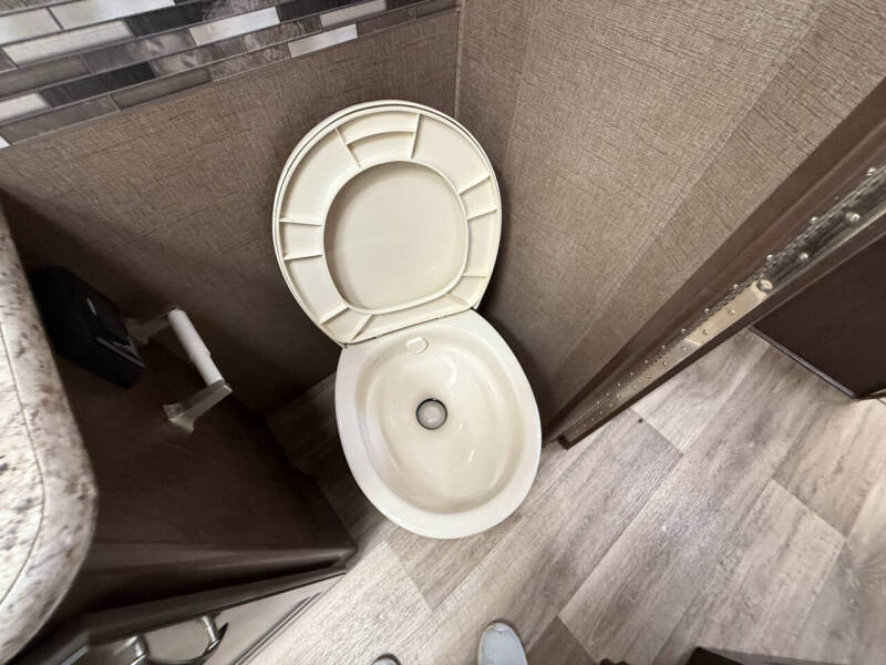 2019 Ford FOUR WINDS THOR 22E