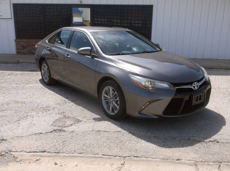 2017 Toyota Camry for sale at AUTO TOPIC in Gainesville TX