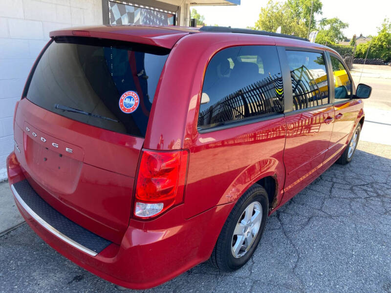 2012 Dodge Grand Caravan SXT