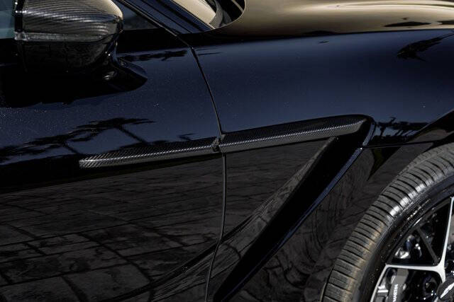 2025 Aston Martin DBX 707