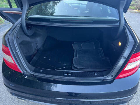 2011 Mercedes-Benz C-Class C 300 Sport