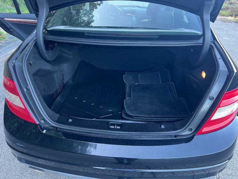 2011 Mercedes-Benz C-Class C 300 Sport