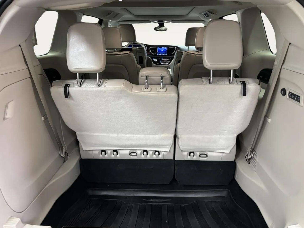 ChryslerPacifica6