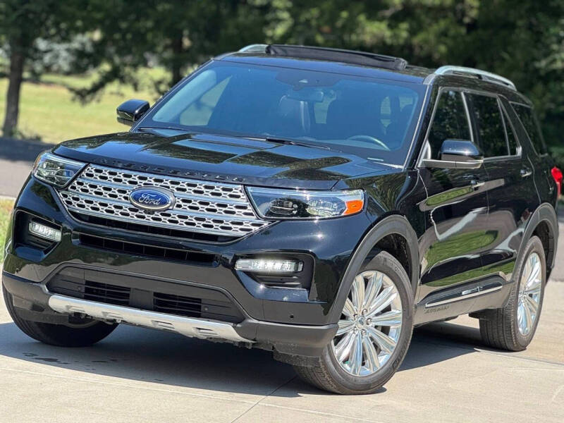 2020 Ford Explorer Limited's photo