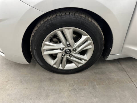 2020 Hyundai Elantra