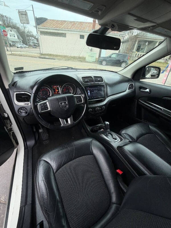 2019 Dodge Journey Crossroad