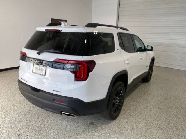2022 GMC Acadia SLE