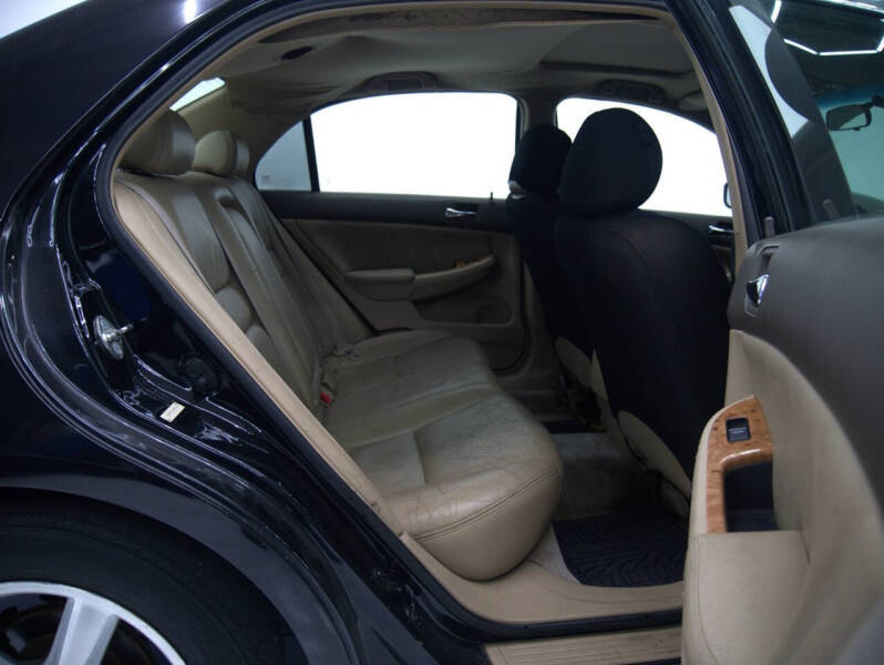 2004 Honda Accord EX w/Leather w/Navi