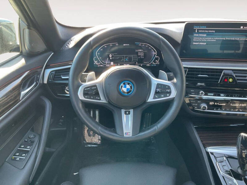 2022 BMW 5 Series 530e