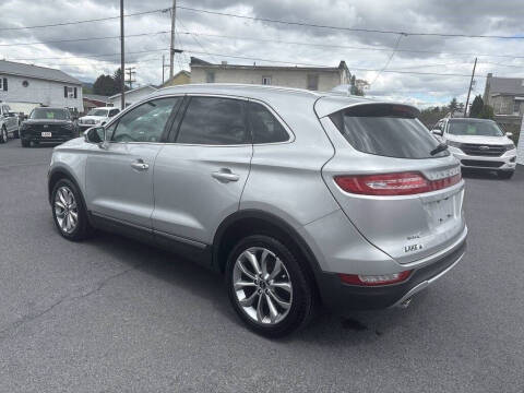 2017 Lincoln MKC Select