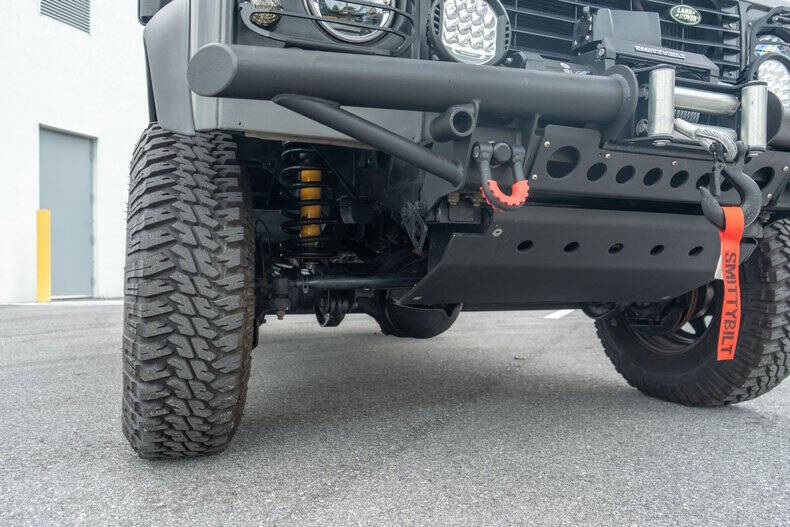 1991 Land Rover Defender