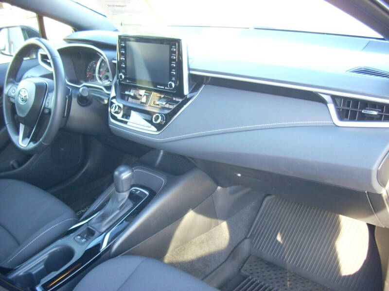 2022 Toyota Corolla Hatchback SE