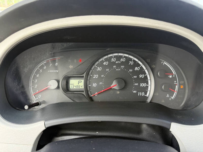 2011 Toyota Sienna Base 7-Passenger