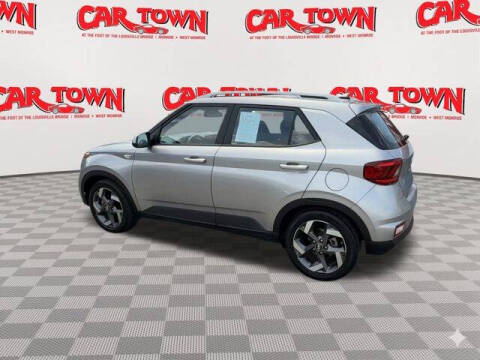 2023 Hyundai Venue SEL