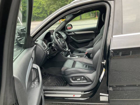 2018 Audi Q3 2.0T quattro Premium Plus