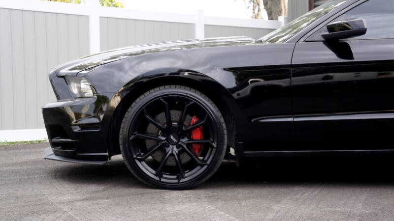 2013 Ford Mustang GT Premium