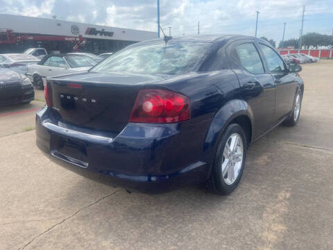 2014 Dodge Avenger SE