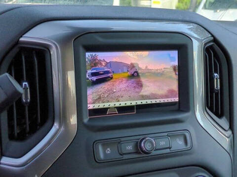 2024 GMC Sierra 2500HD Pro