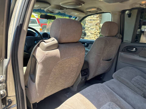 2003 GMC Envoy XL SLE