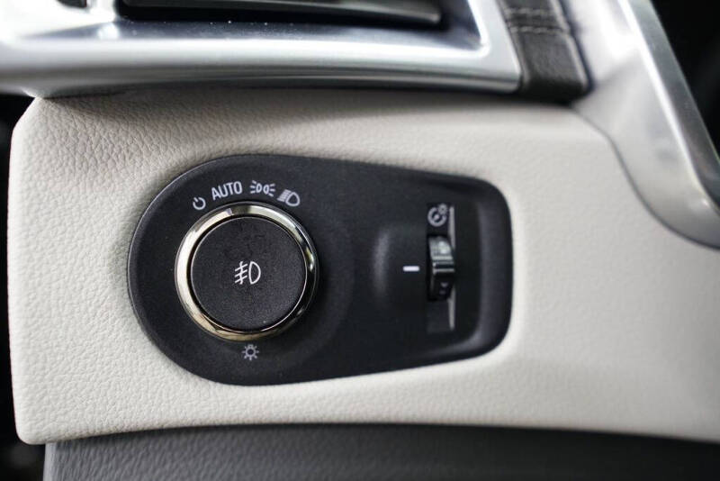 2014 Cadillac SRX Performance Collection