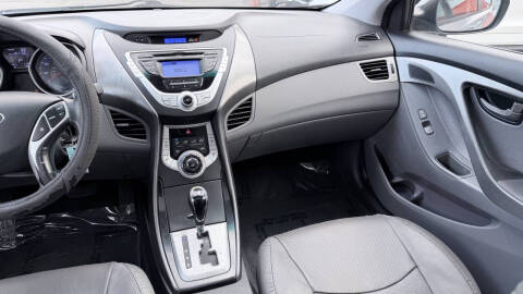 2012 Hyundai Elantra Limited