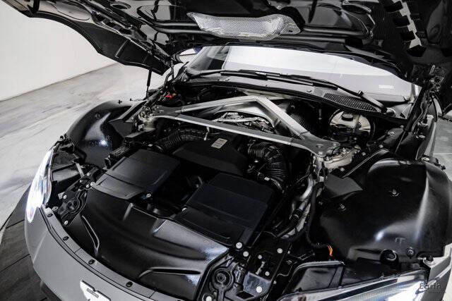 2020 Aston Martin Vantage