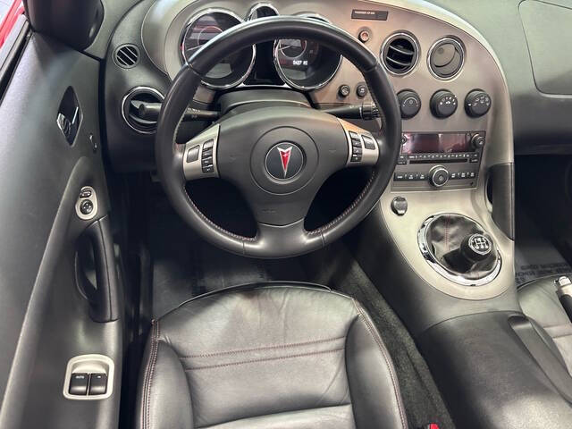 2007 Pontiac Solstice 7