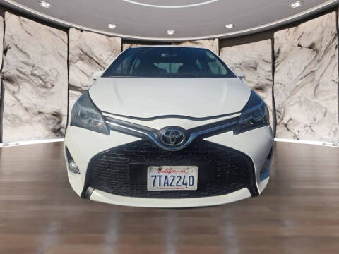 2016 Toyota Yaris 5-Door SE