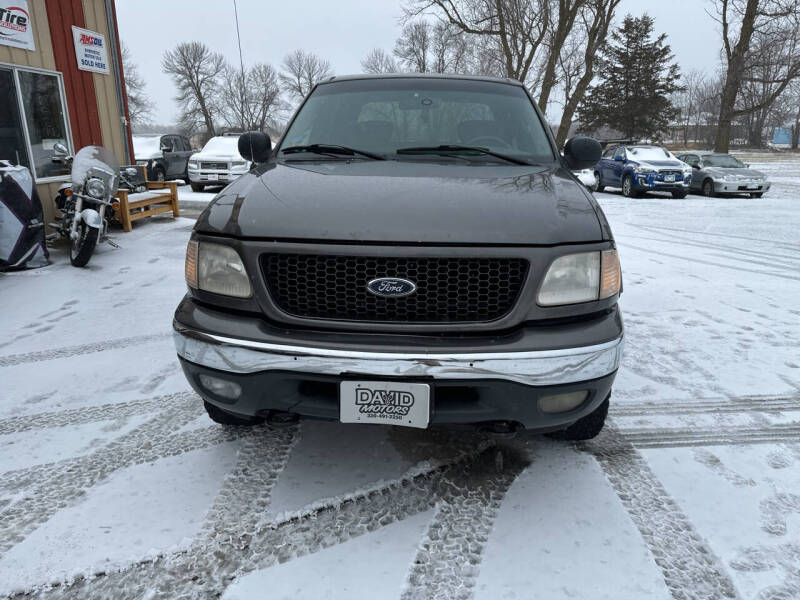 2002 Ford F-150 XLT photo 3