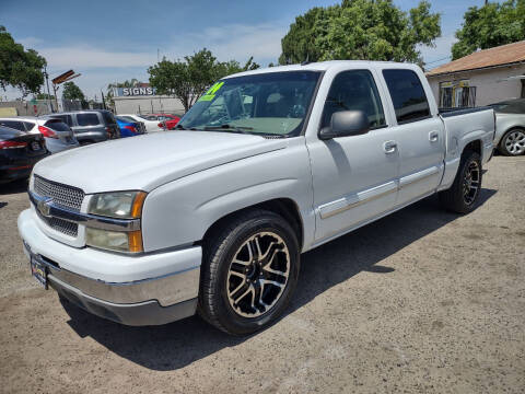 2004 Chevrolet Silverado 1500 for sale at Larry's Auto Sales Inc. in Fresno CA