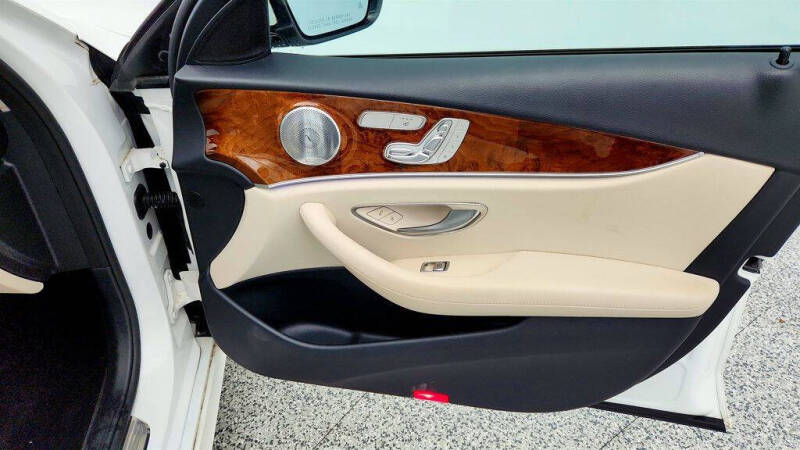 2017 Mercedes-Benz E-Class E 300 4MATIC