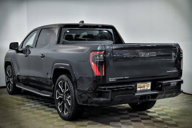 2025 GMC Sierra EV Denali