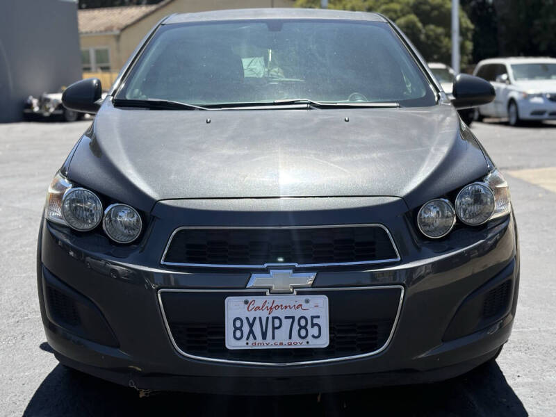 2016 Chevrolet Sonic LS Manual