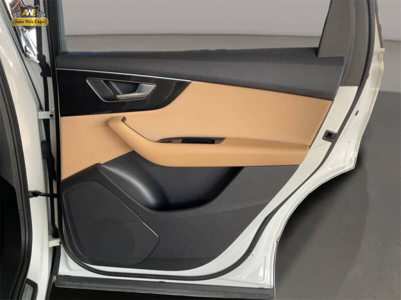 2023 Audi Q7 quattro Premium 45 TFSI